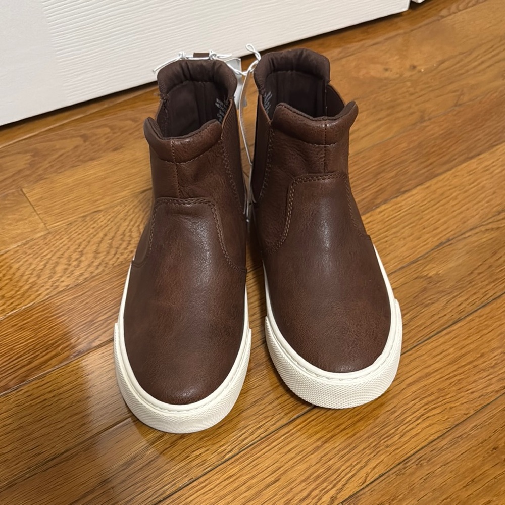 Old Navy Kids Brown Boots